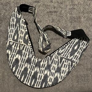 Sash purse crossbody sling bag